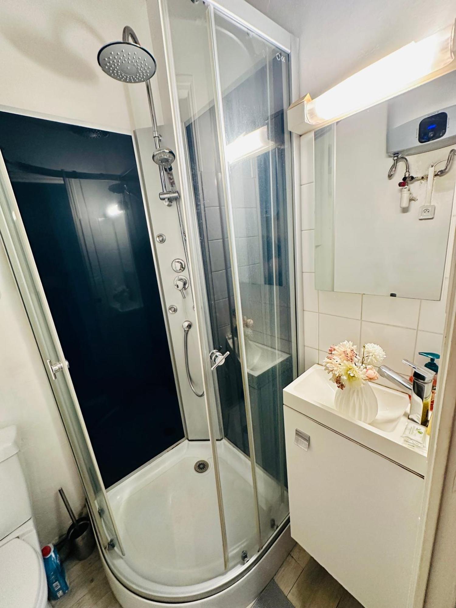 Dream Dwell Paris - Cozy Family Studio Near Quartier Marais Iiie Paris Dış mekan fotoğraf